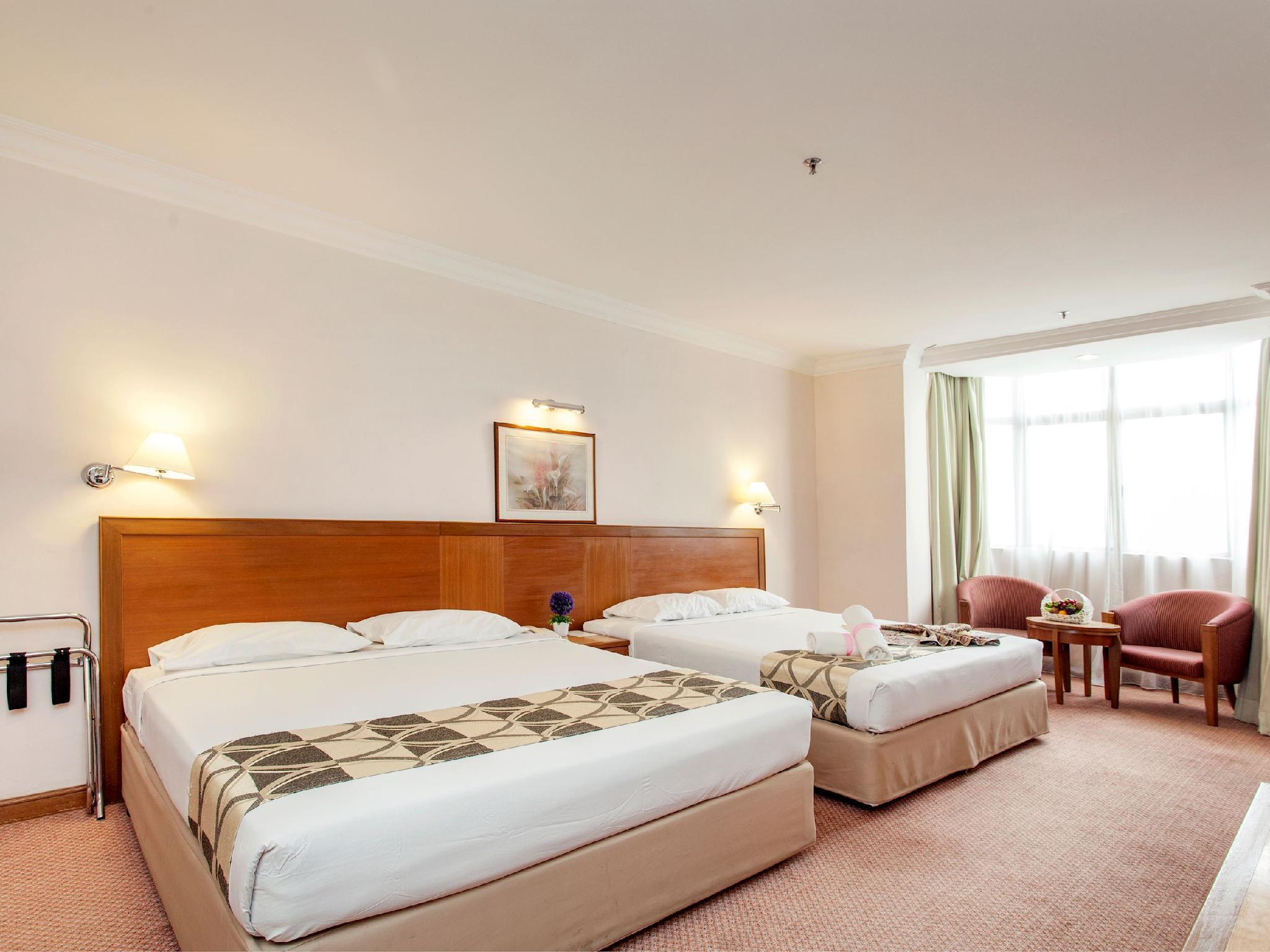 Empress Hotel Szepang Kültér fotó